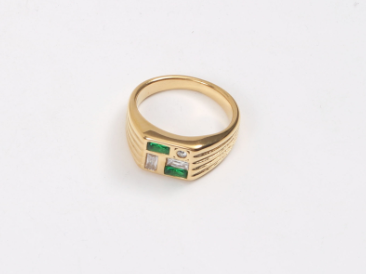 Green Zircon Titanium Steel Electroplated 18k Gold Ring